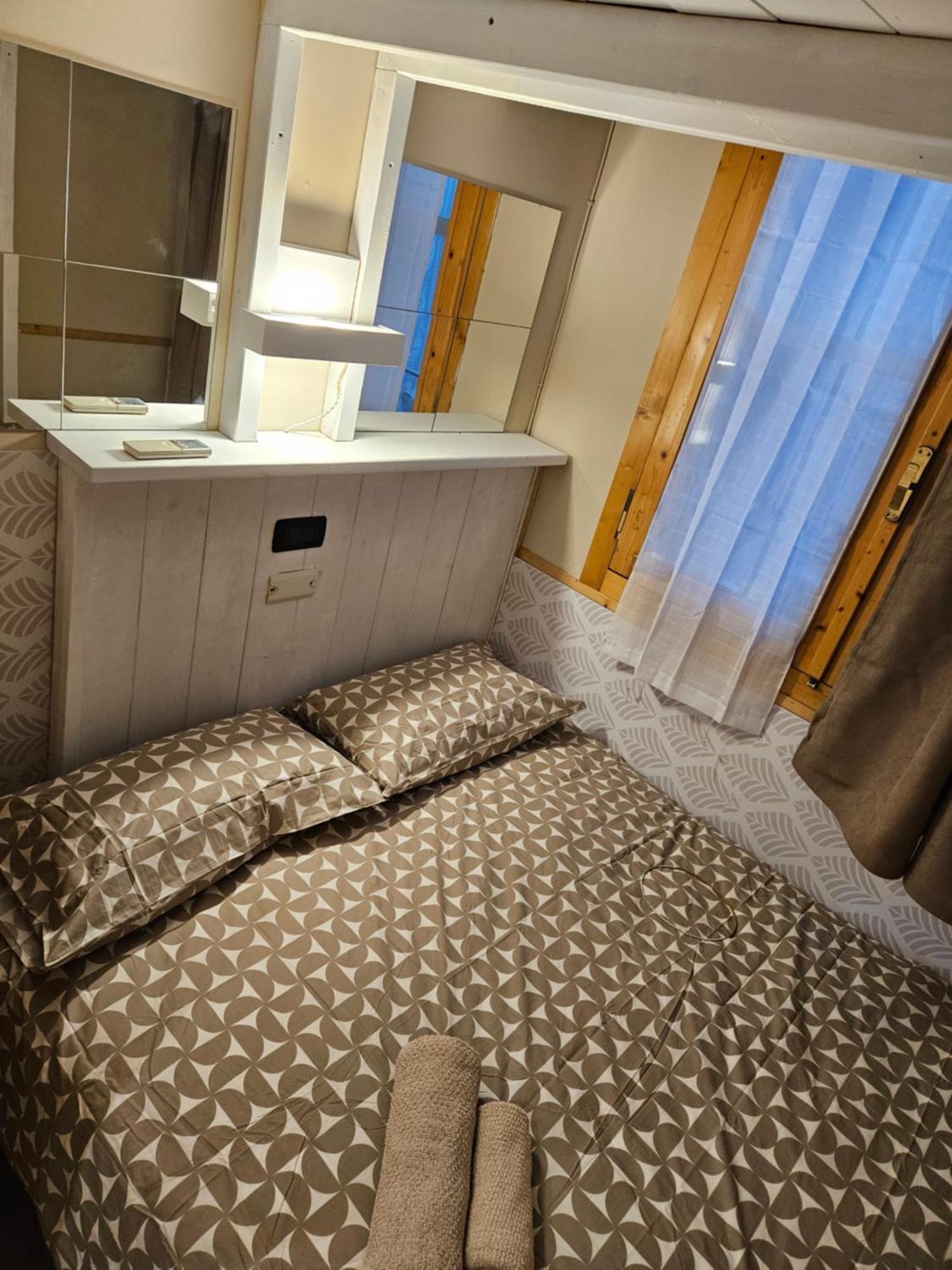 Ca' Angiolo Ai Frari Apartment Venesia Bagian luar foto